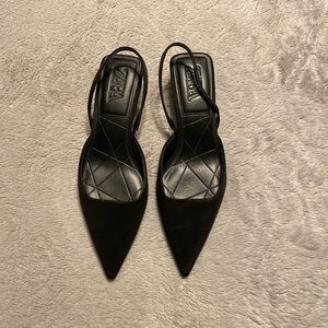 Zara Black Sling Back Kitten Heels 2021